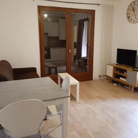 Ferienwohnung Joli T2 Tres Grande Terrasse, Wifi Et Parking Thonon-les-Bains Exterior foto